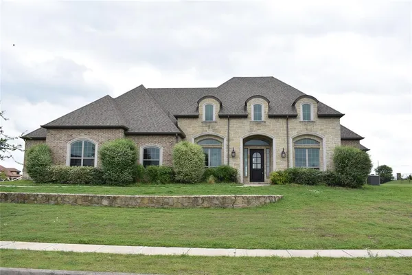 $825,000 | 1024 Abbey Lane, McLendon-Chisholm, TX 75032