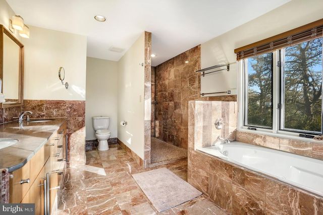 $1,410,000 | 6204 Bannockburn Drive, Bethesda, MD 20817