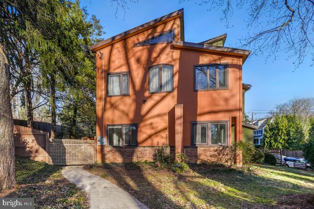 $1,410,000 | 6204 Bannockburn Drive, Bethesda, MD 20817