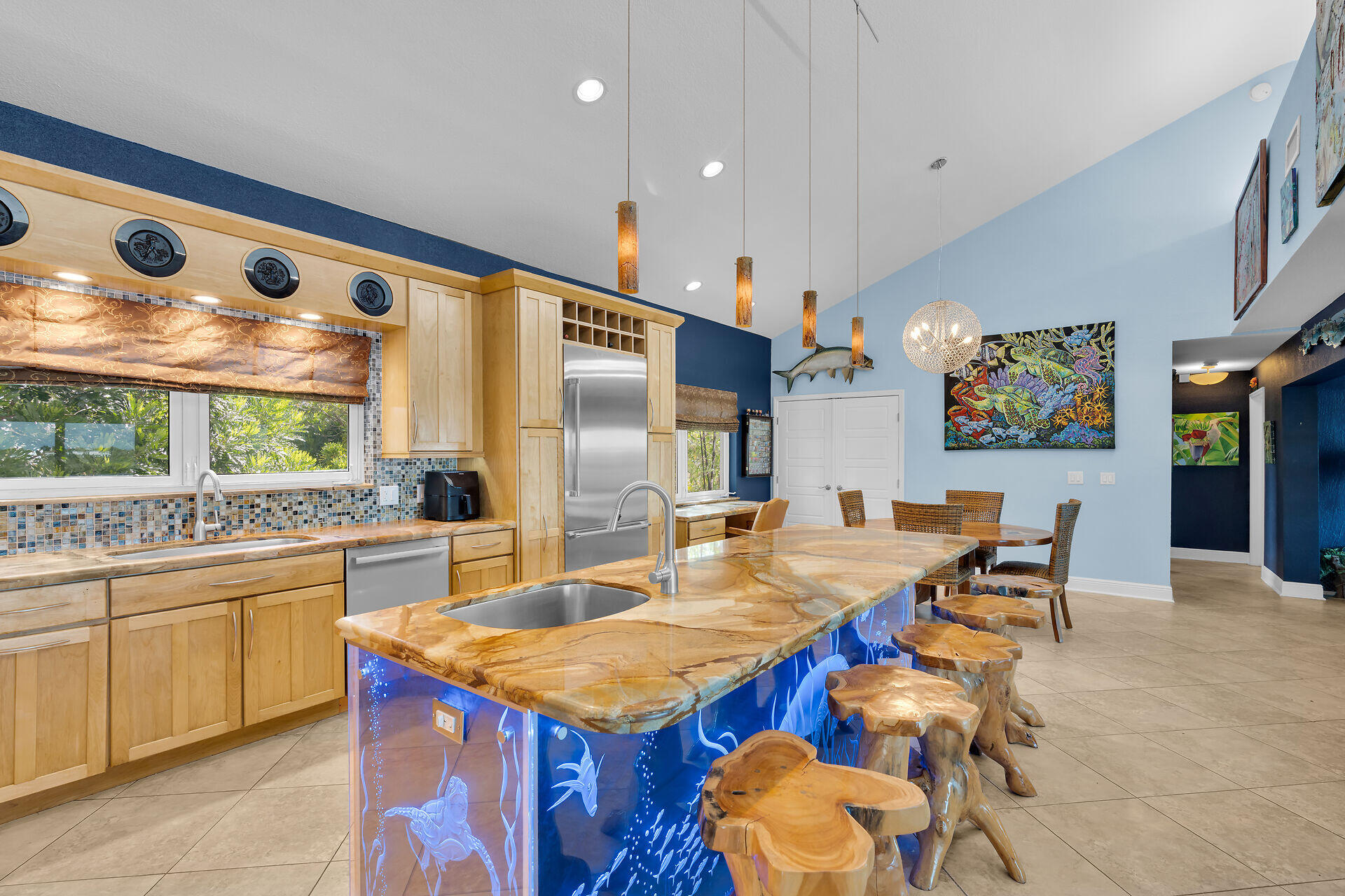 151 Lake Road Tavernier, FL 33070 - Photo 13 of 48 Lighted Etched Glass Island