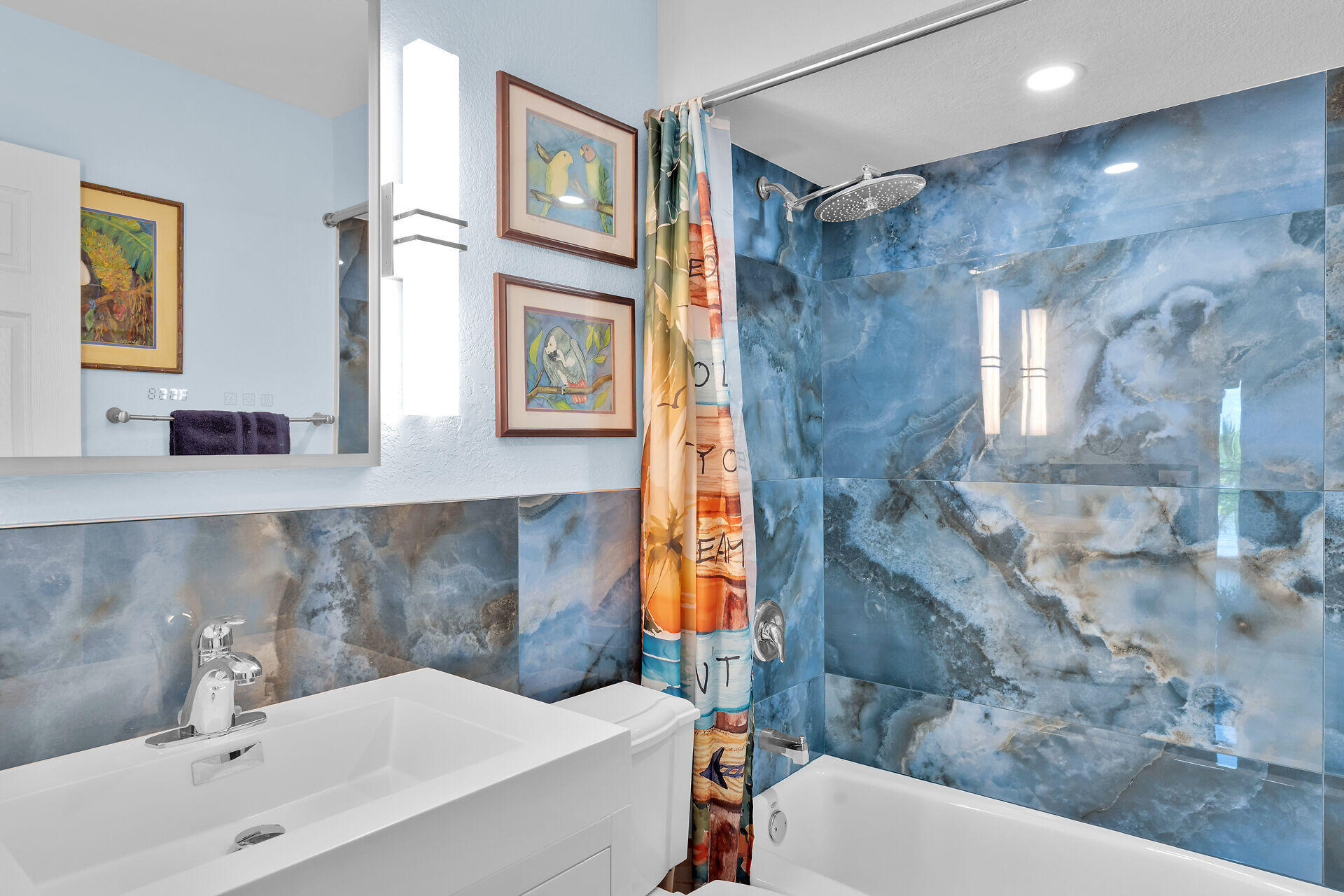 151 Lake Road Tavernier, FL 33070 - Photo 24 of 48 Guest Bathroom