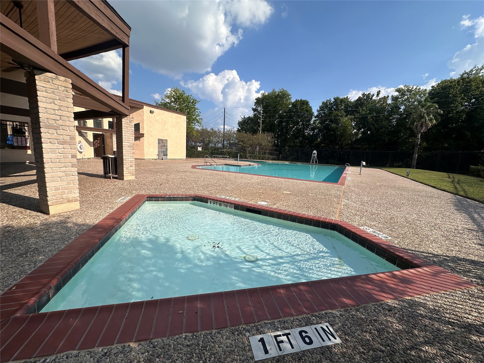 15522 Blake Way Street Houston, TX 77032 - Photo 17 of 19