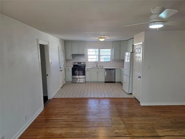 $1,750 | 3600 Katrine Street, Haltom City, TX 76117