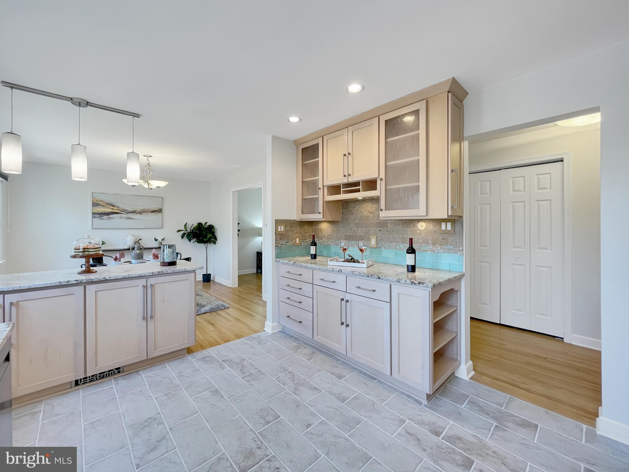 9121 Andromeda Drive Burke, VA 22015 - Photo 13 of 41