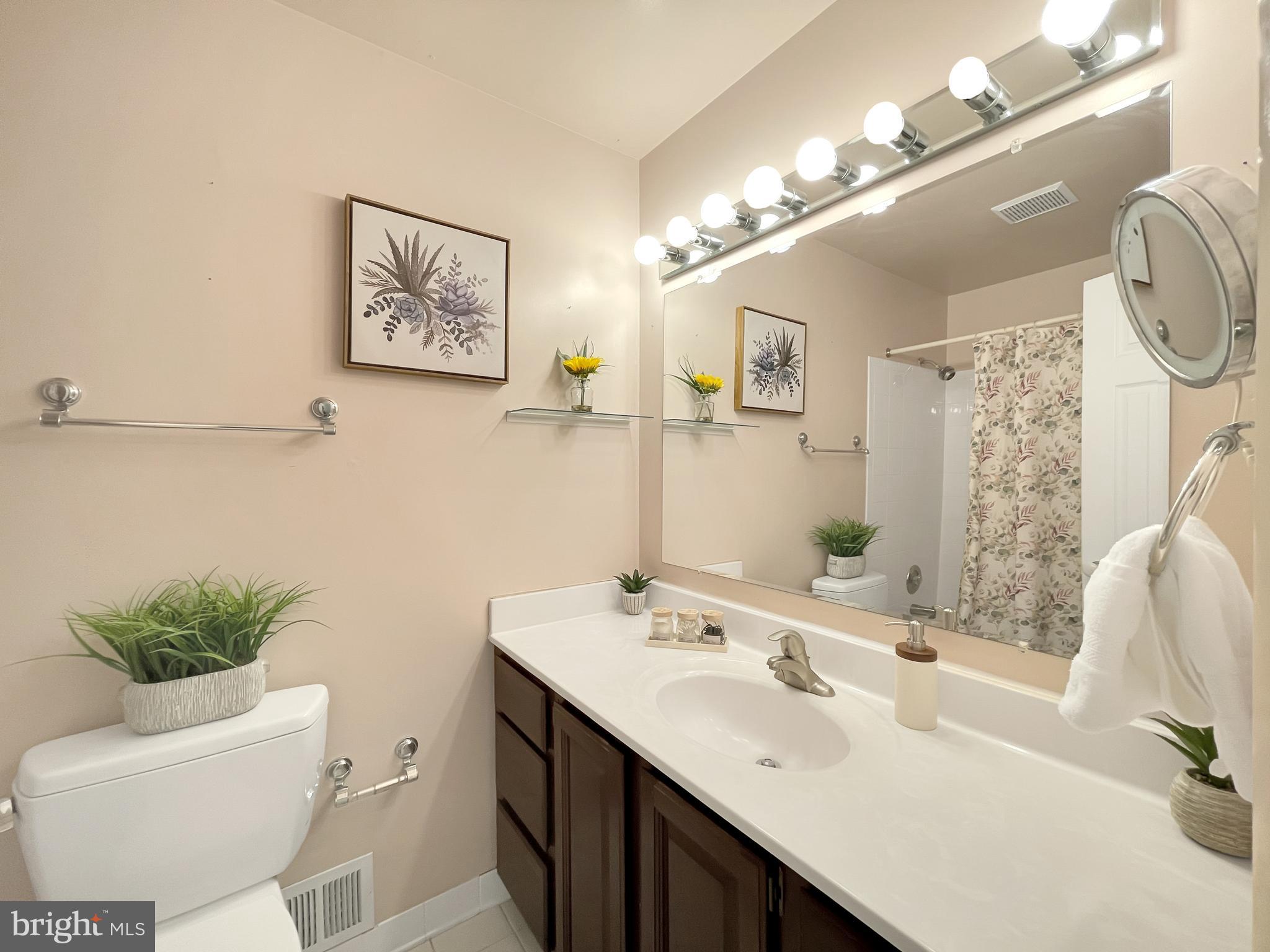 9121 Andromeda Drive Burke, VA 22015 - Photo 17 of 41