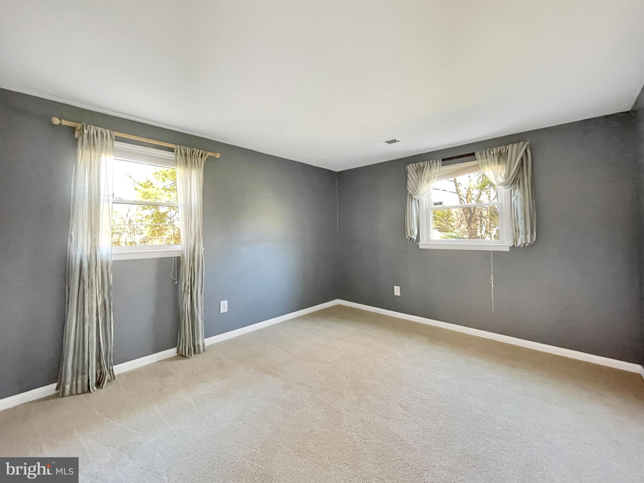 9121 Andromeda Drive Burke, VA 22015 - Photo 33 of 41