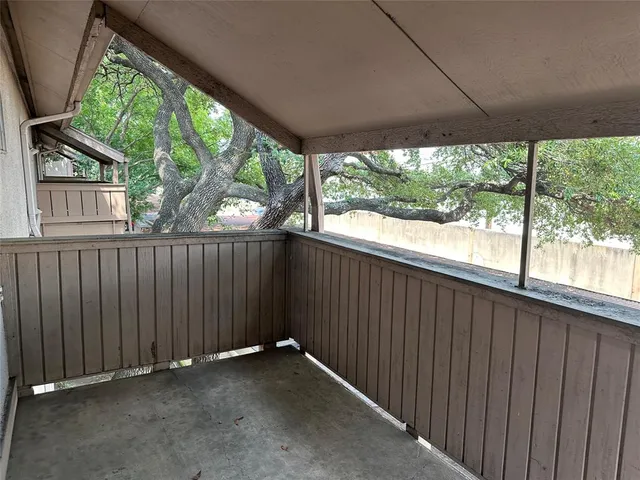 $1,350 | 10580 High Hollows Drive, Unit 271, Dallas, TX 75230