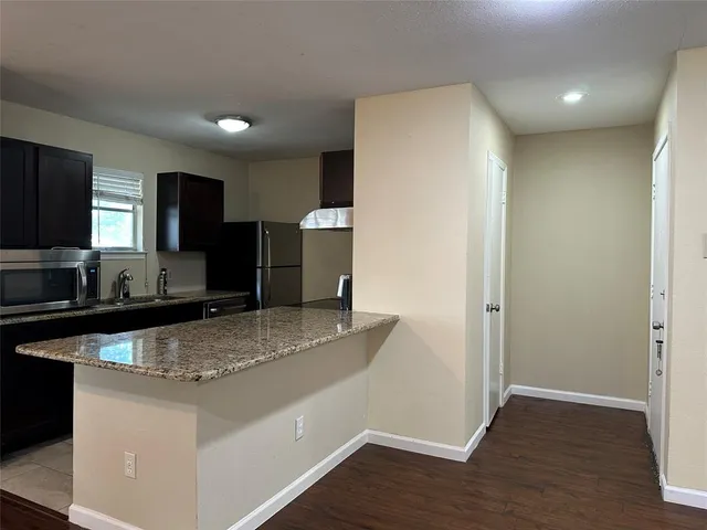 $1,350 | 10580 High Hollows Drive, Unit 271, Dallas, TX 75230