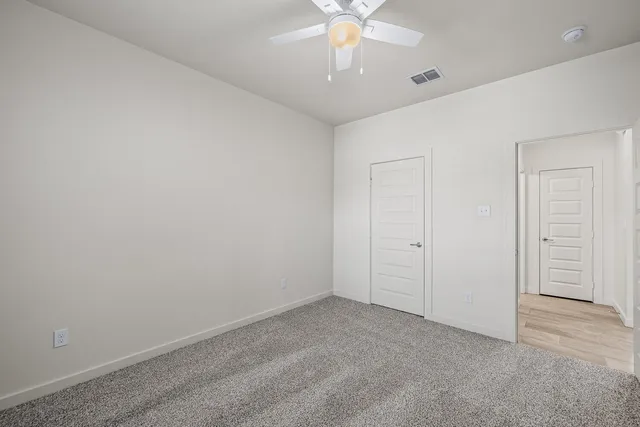 $1,450 | 1113 North 7th Street, Wolfforth, TX 79382