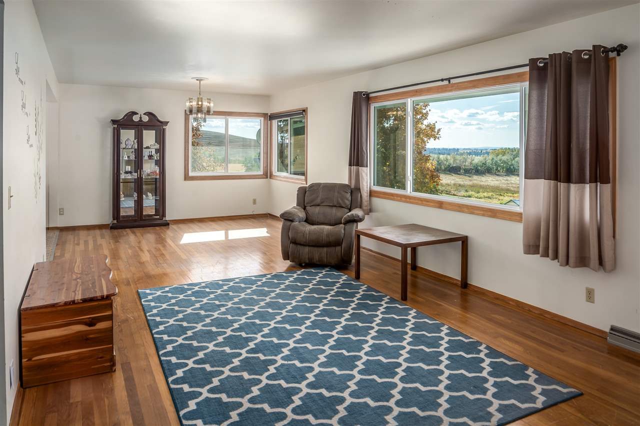 16402 East Macmahan Road Spokane, WA 99217 - Photo 5 of 20