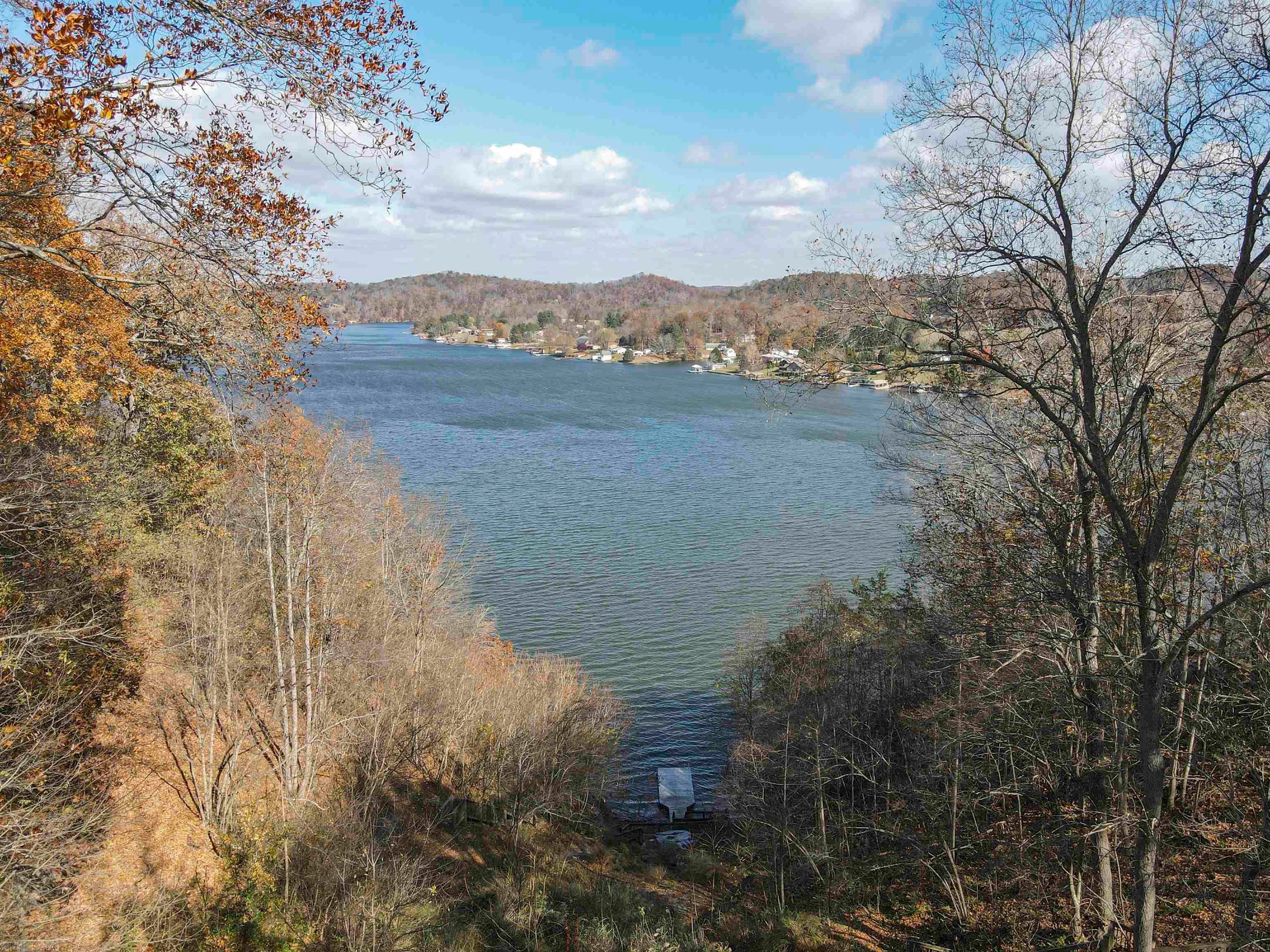 3593 Ferncliff Road Pulaski, VA 24301 - Photo 14 of 75 Gallery Image 14