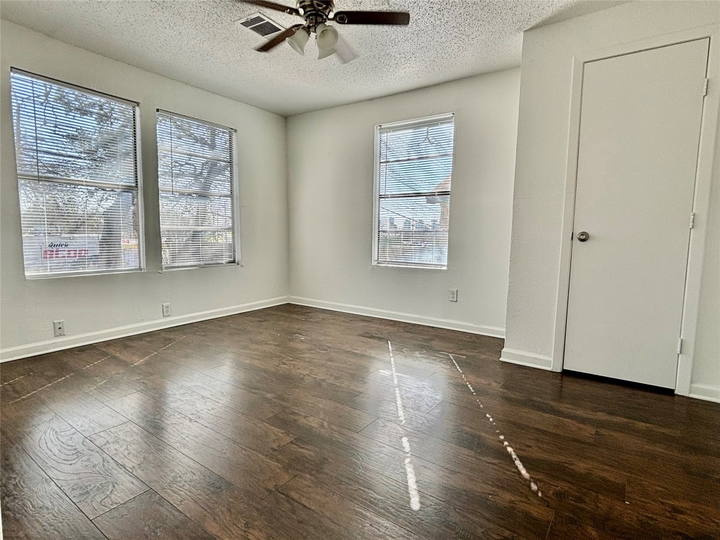 2910 East 12th Street Austin, TX 78702 - Photo 12 of 18 Front Bedroom