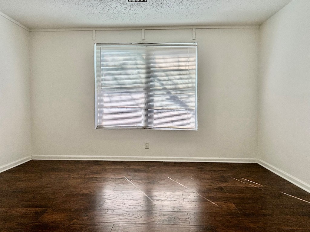2910 East 12th Street Austin, TX 78702 - Photo 15 of 18 3rd Bedroom