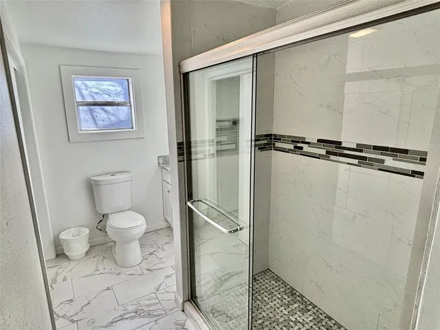 $2,500 | 2910 East 12th Street, Austin, TX 78702