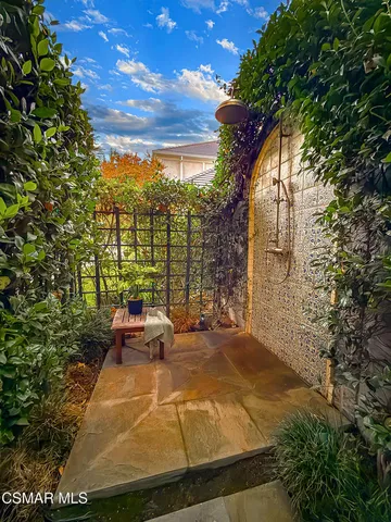 $5,685,000 | 581 Lakeview Canyon Road, Westlake Village, CA 91362