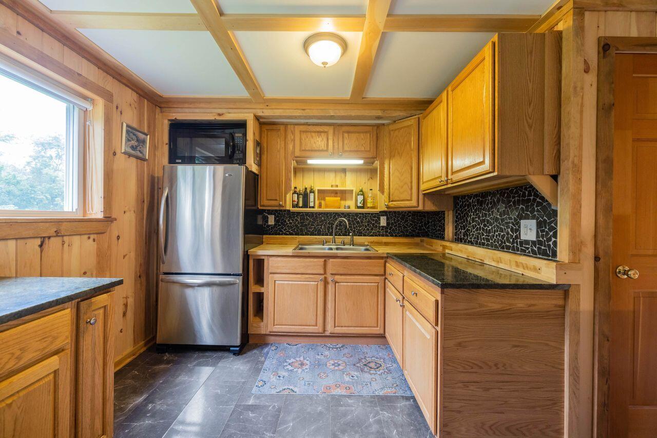 369 Rowe Hill Road Greenwood, ME 04255 - Photo 21 of 62 3G0A9701