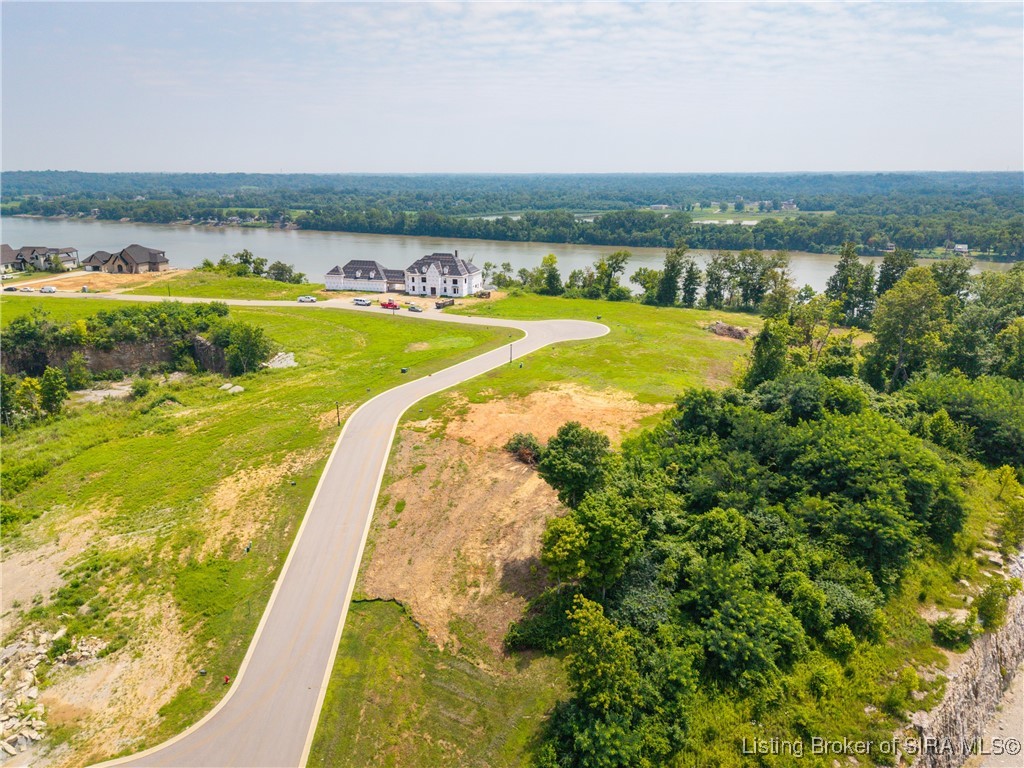 8018 Limestone Ridge Way Jeffersonville, IN 47130 - Photo 5 of 7