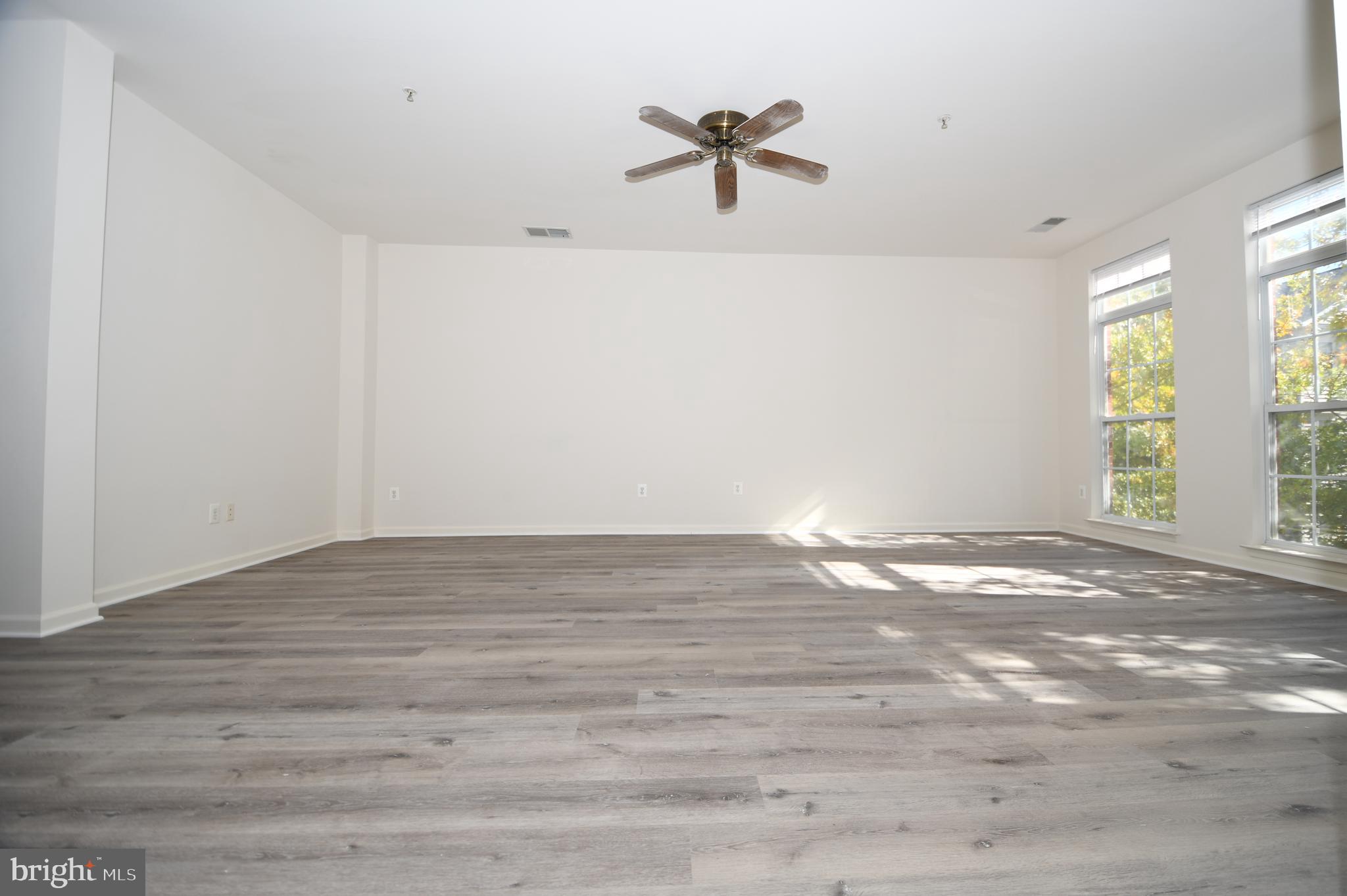 628 B Main Street, Unit 628B Gaithersburg, MD 20878 - Photo 18 of 53