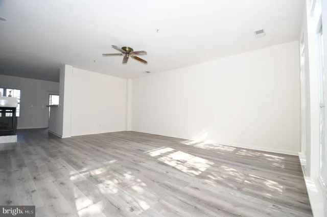 $3,250 | 628 B Main Street, Unit 628B, Gaithersburg, MD 20878