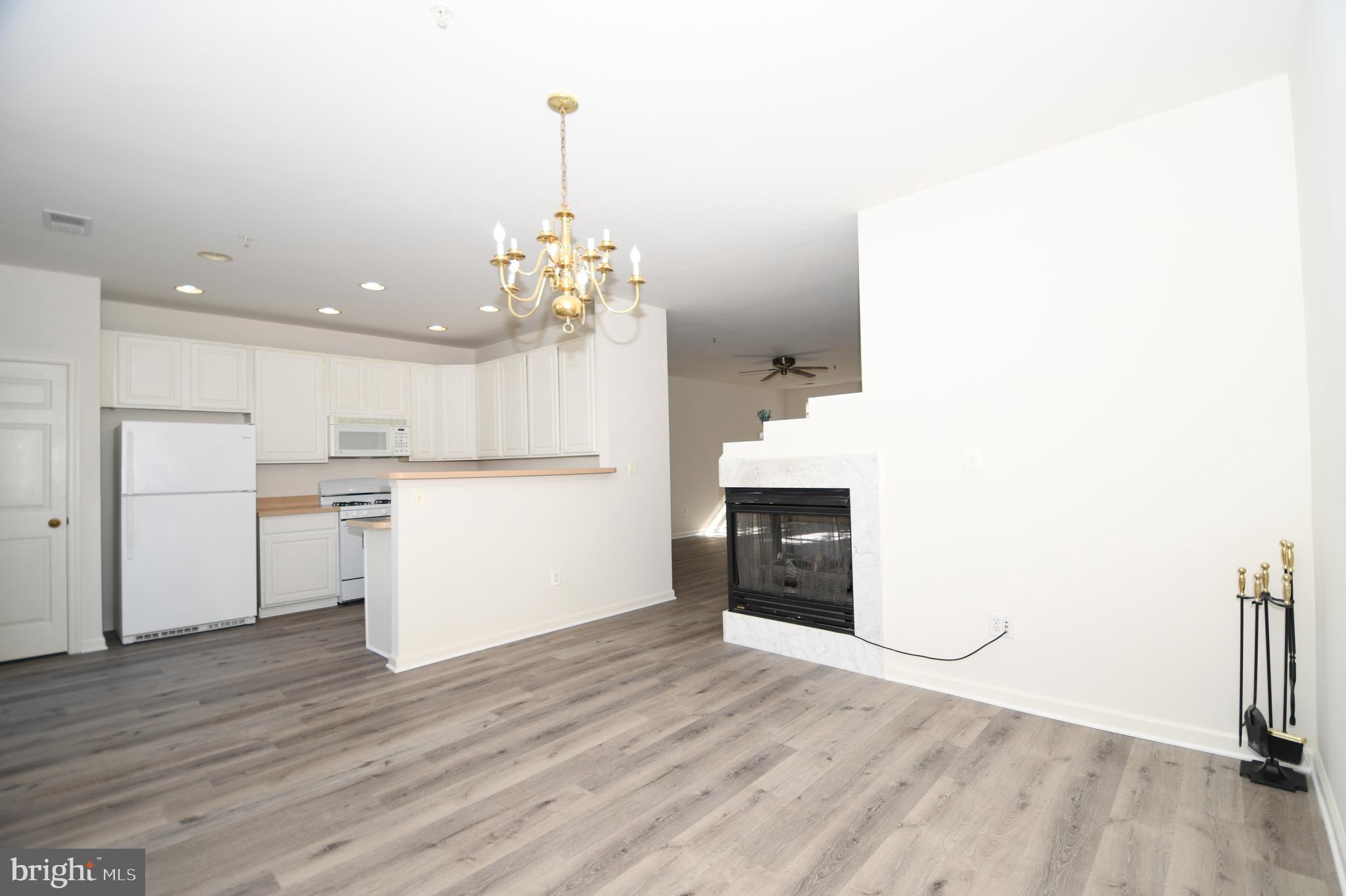 628 B Main Street, Unit 628B Gaithersburg, MD 20878 - Photo 27 of 53