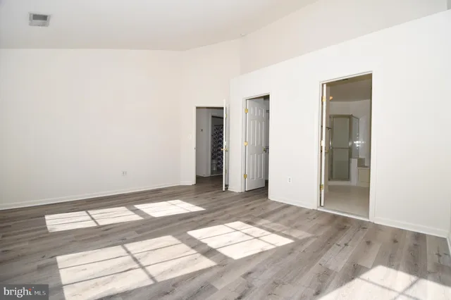 $3,250 | 628 B Main Street, Unit 628B, Gaithersburg, MD 20878