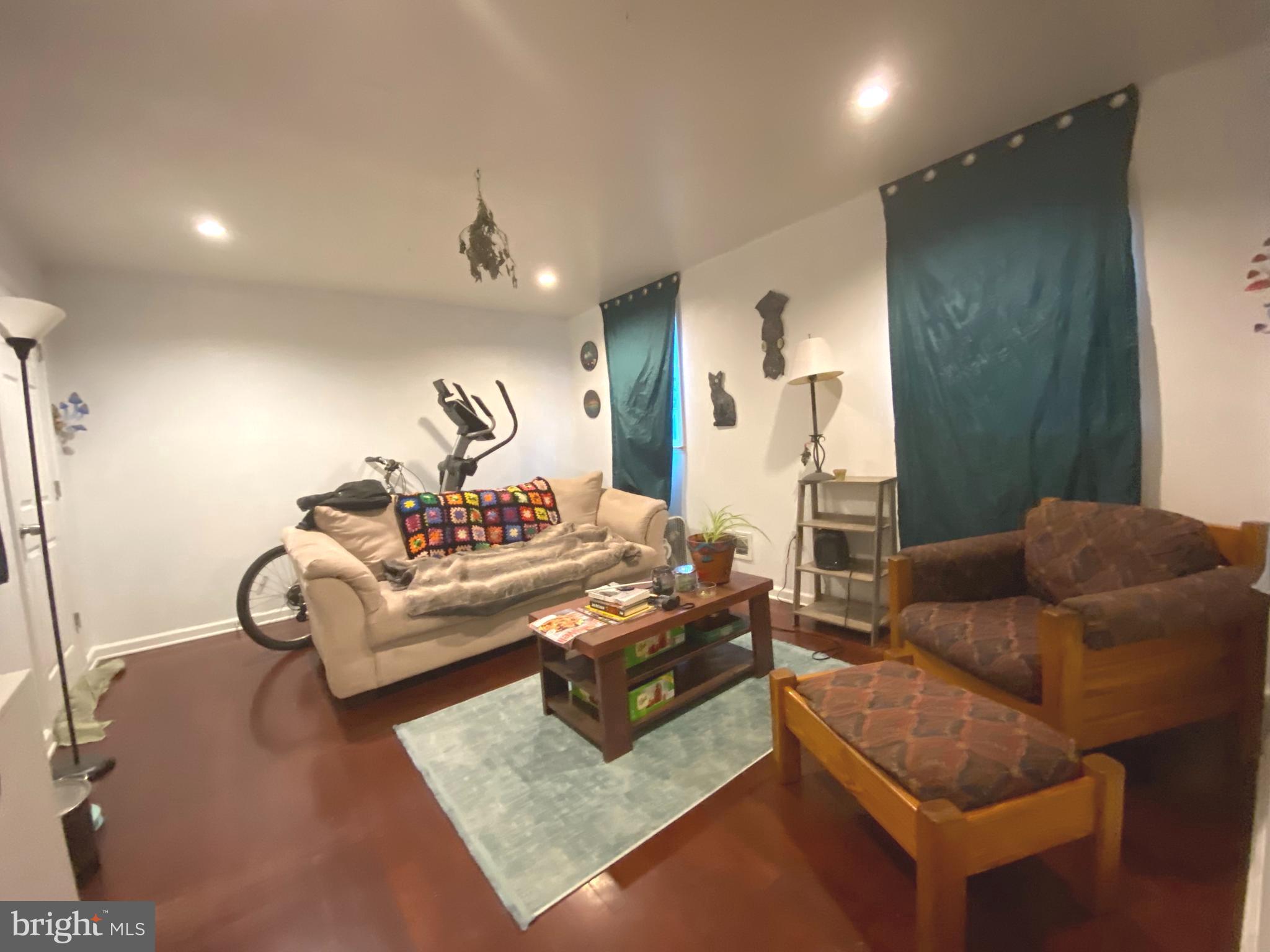 1715 Tasker Street Philadelphia, PA 19145 - Photo 13 of 17 Gallery Image 13