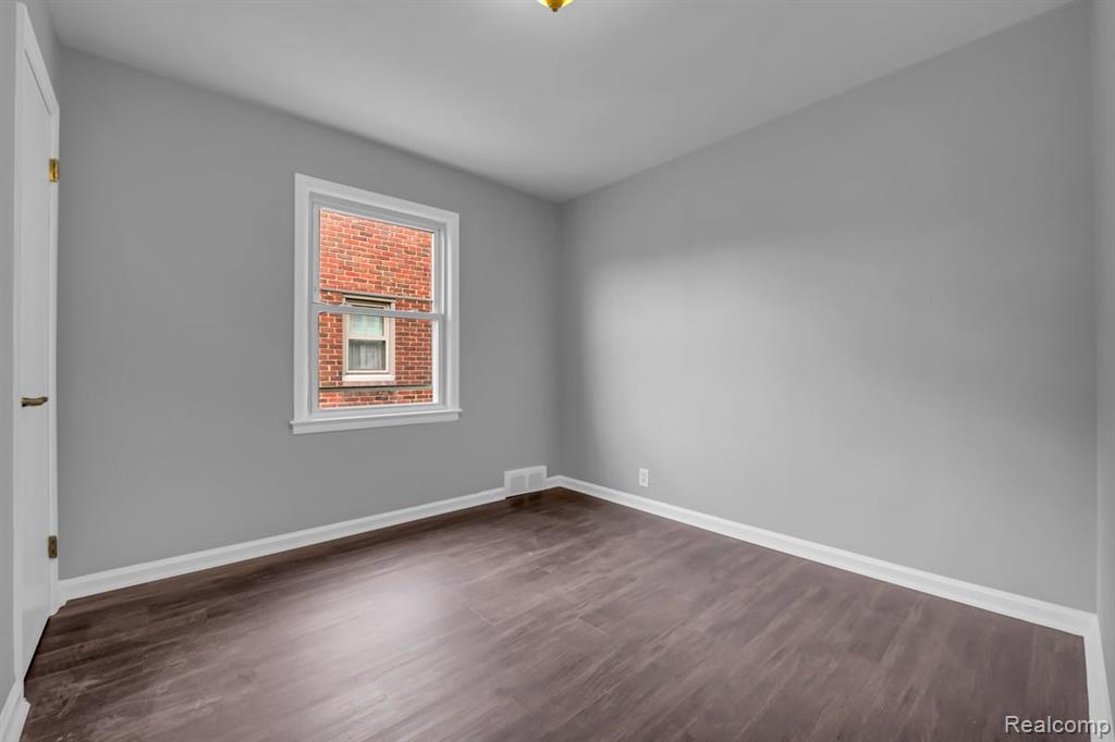 3752 Katherine Street Dearborn, MI 48124 - Photo 15 of 23