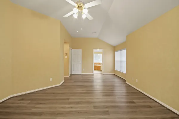 $2,600 | 111 South Dreamweaver Circle, Spring, TX 77380