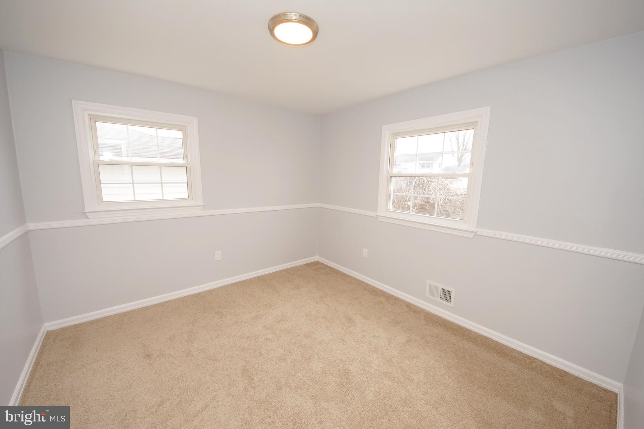 10 Cardigan Road Hamilton, NJ 08690 - Photo 22 of 38