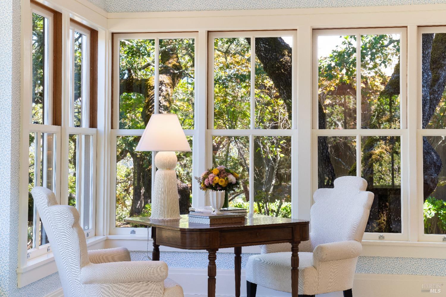 775 White Oak Drive Santa Rosa, CA 95409 - Photo 21 of 62 a living room with furniture and a window