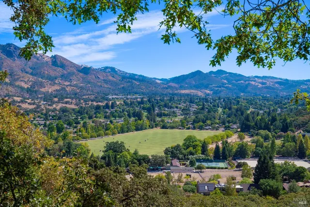 $3,950,000 | 775 White Oak Drive, Santa Rosa, CA 95409