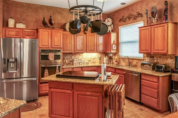 $515,000 | 7517 Silver Lake Drive, Rowlett, TX 75089