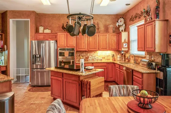 $515,000 | 7517 Silver Lake Drive, Rowlett, TX 75089