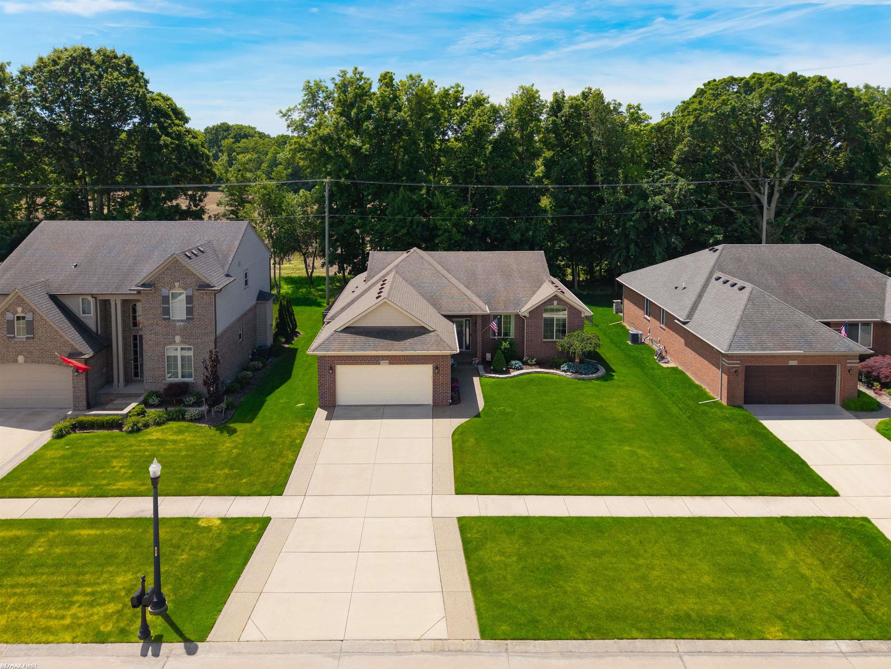 22350 Brantingham Road Macomb, MI 48044 - Photo 56 of 58