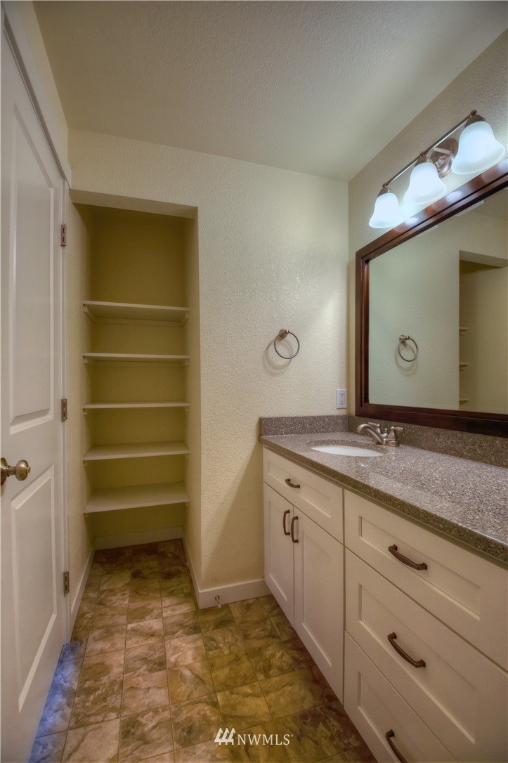 18737 Guava Street Southwest Rochester, WA 98579 - Photo 12 of 24