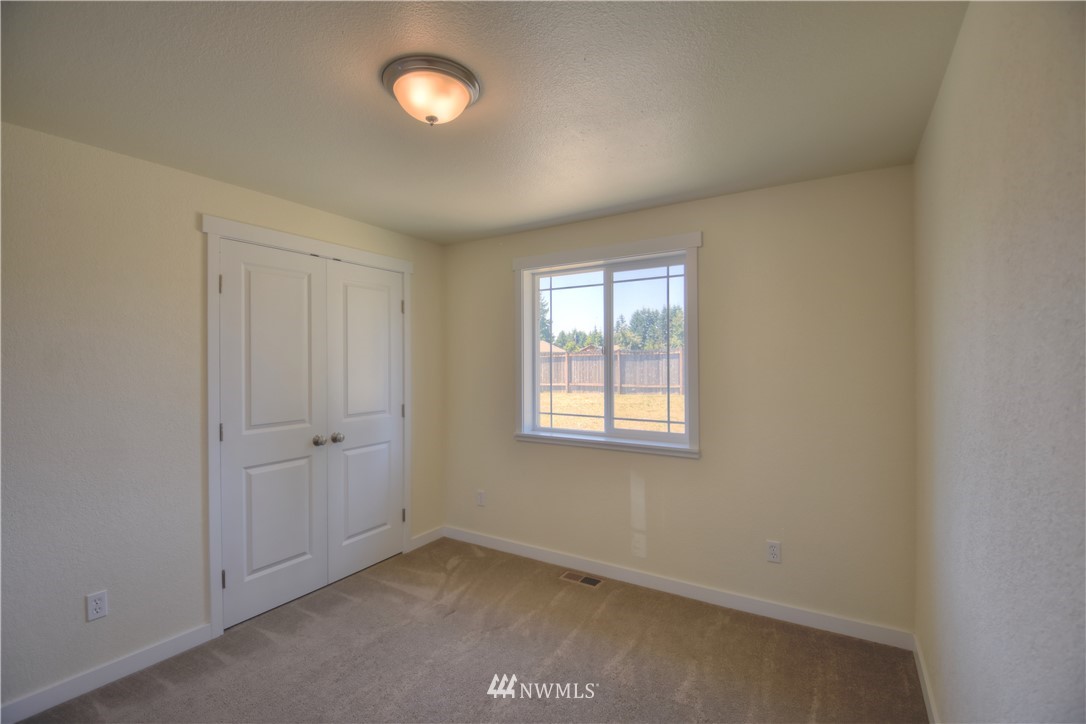 18737 Guava Street Southwest Rochester, WA 98579 - Photo 16 of 24