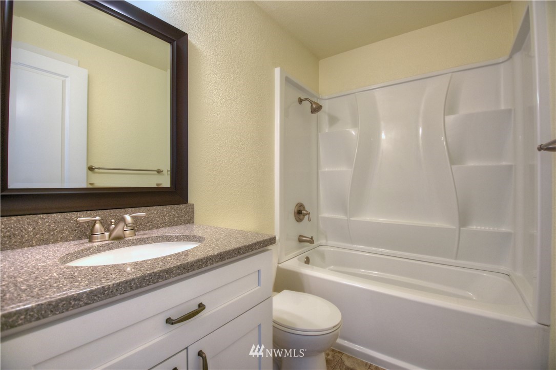 18737 Guava Street Southwest Rochester, WA 98579 - Photo 19 of 24