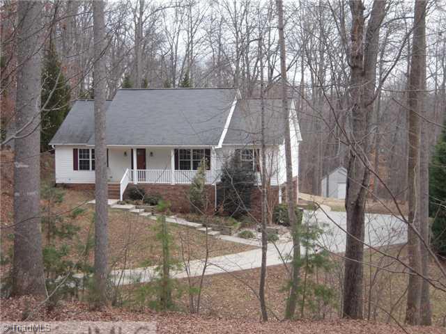 576 Farmstead Road Winston-Salem, NC 27107 - Photo 2 of 7 Exterior Front.