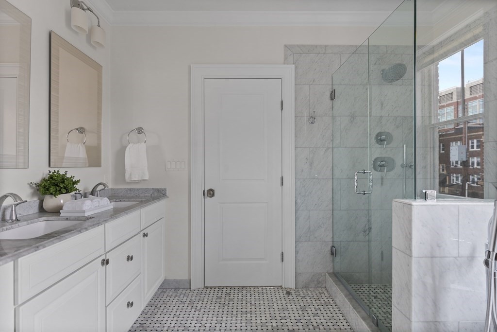 25 Euston Street, Unit 2 Brookline, MA 02446 - Photo 22 of 28