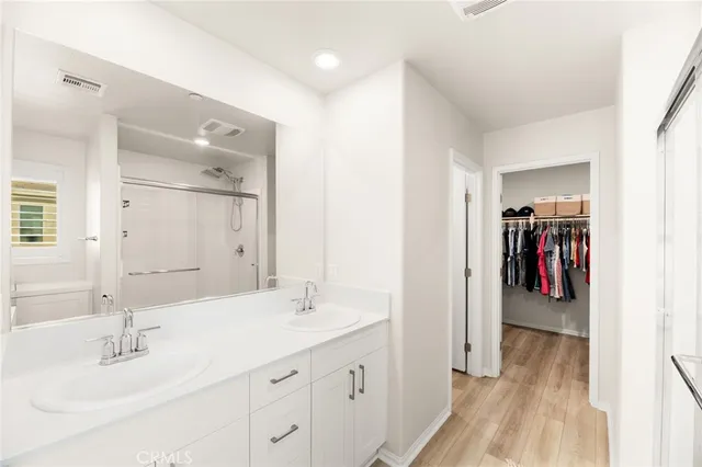 $3,200 | 36362 Arcs Street, Winchester, CA 92596