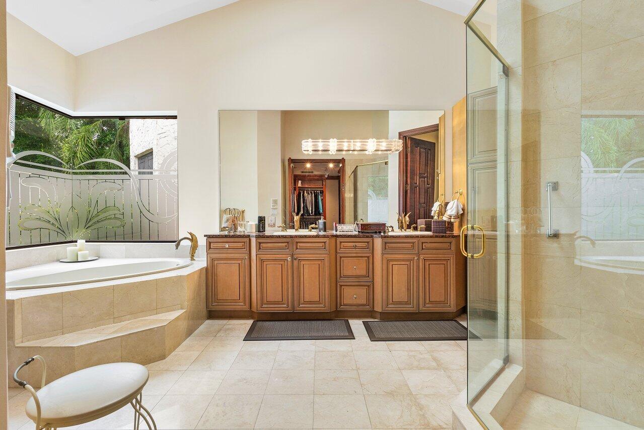 17654 Bocaire Way Boca Raton, FL 33487 - Photo 27 of 72 Primary bathroom 1