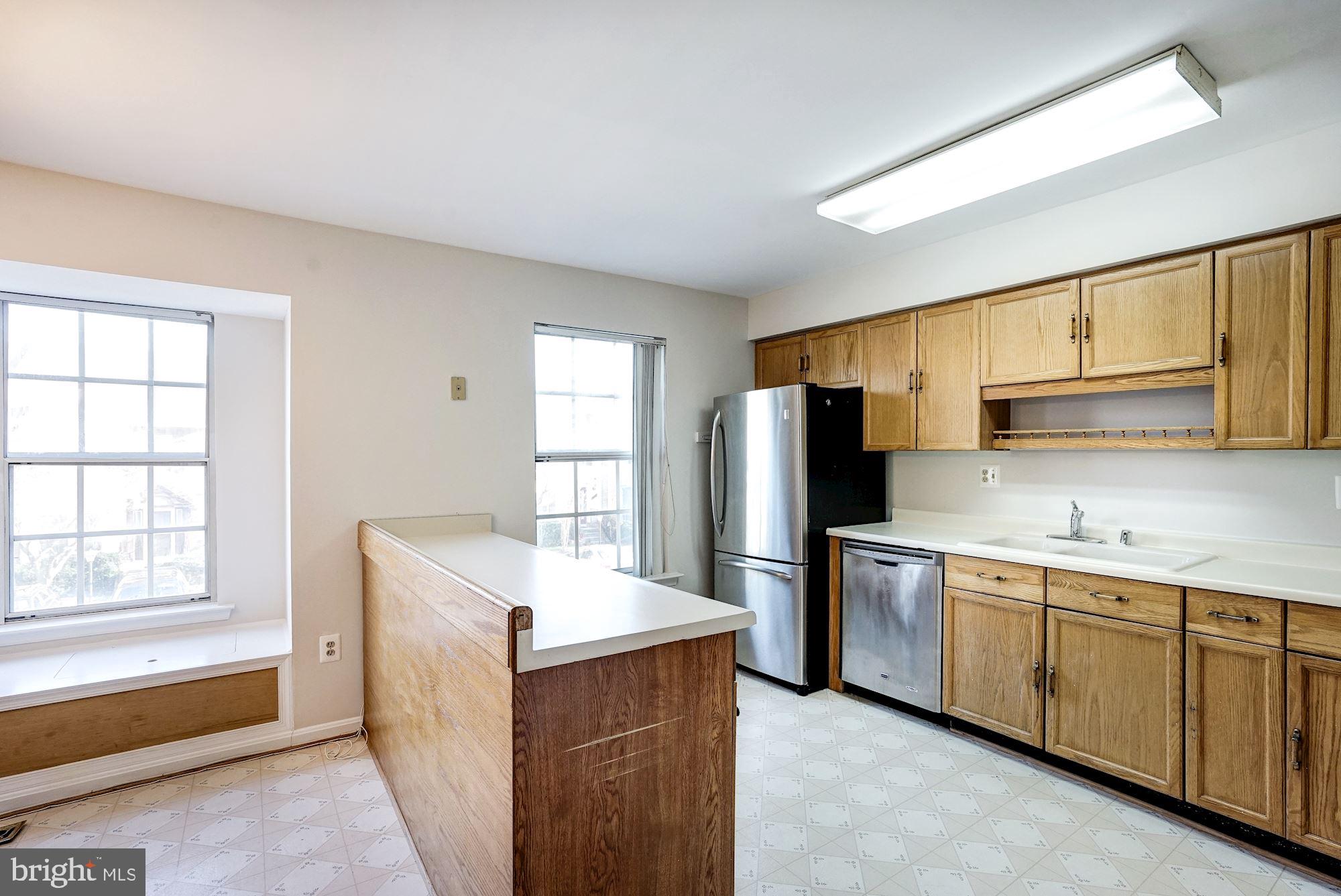 6108 Castletown Way Alexandria, VA 22310 - Photo 18 of 69