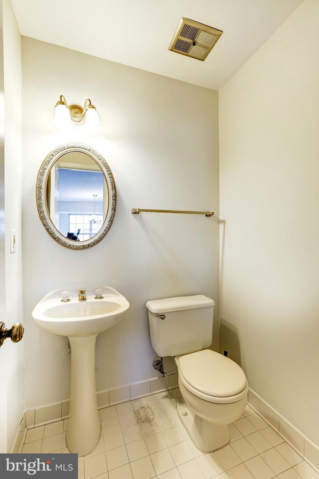 6108 Castletown Way Alexandria, VA 22310 - Photo 31 of 69