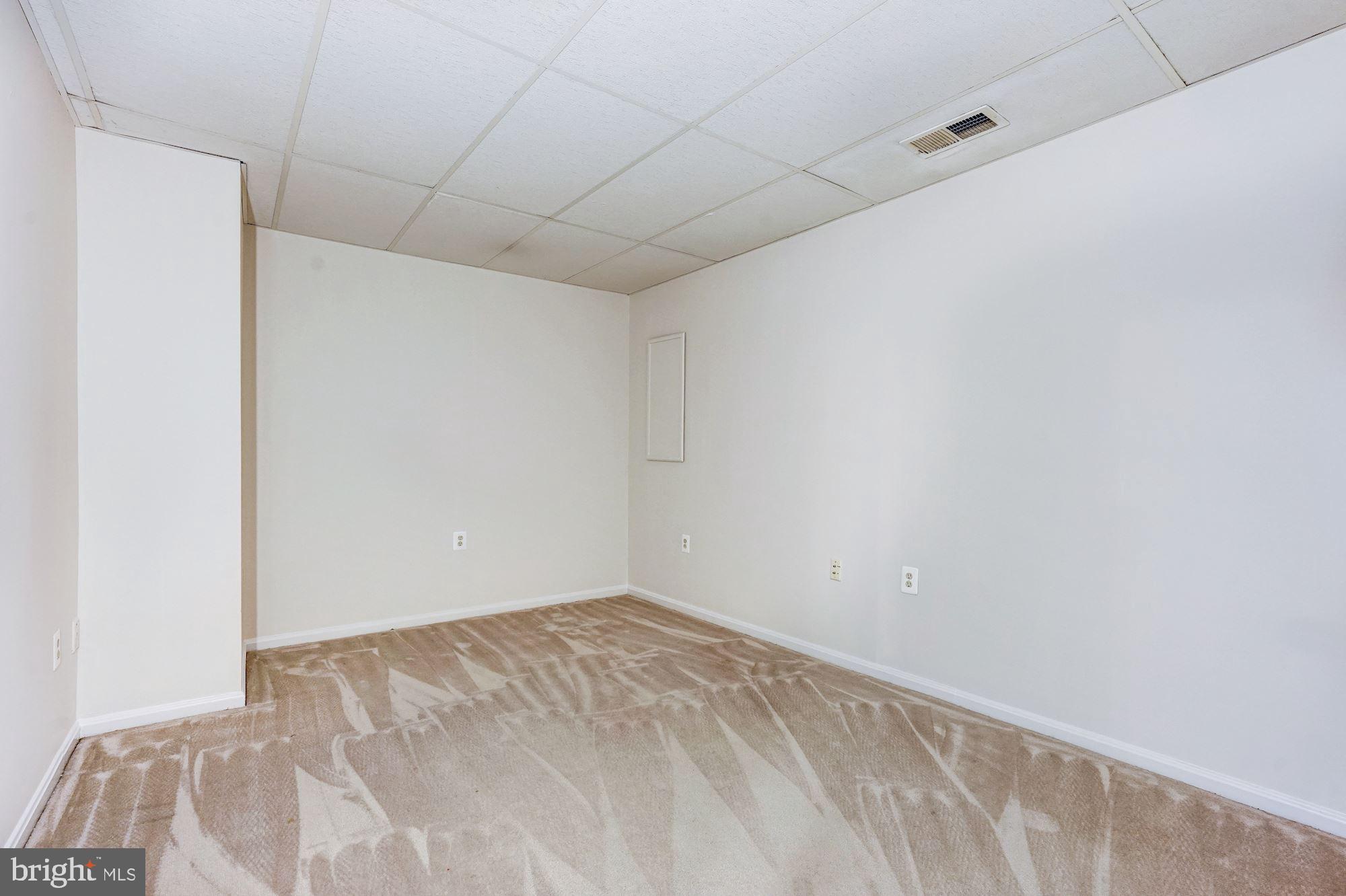 6108 Castletown Way Alexandria, VA 22310 - Photo 35 of 69