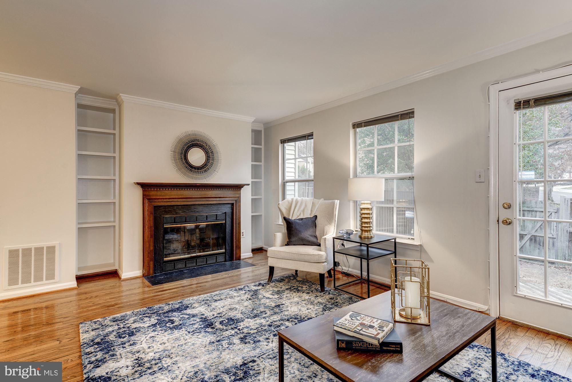 6108 Castletown Way Alexandria, VA 22310 - Photo 9 of 69