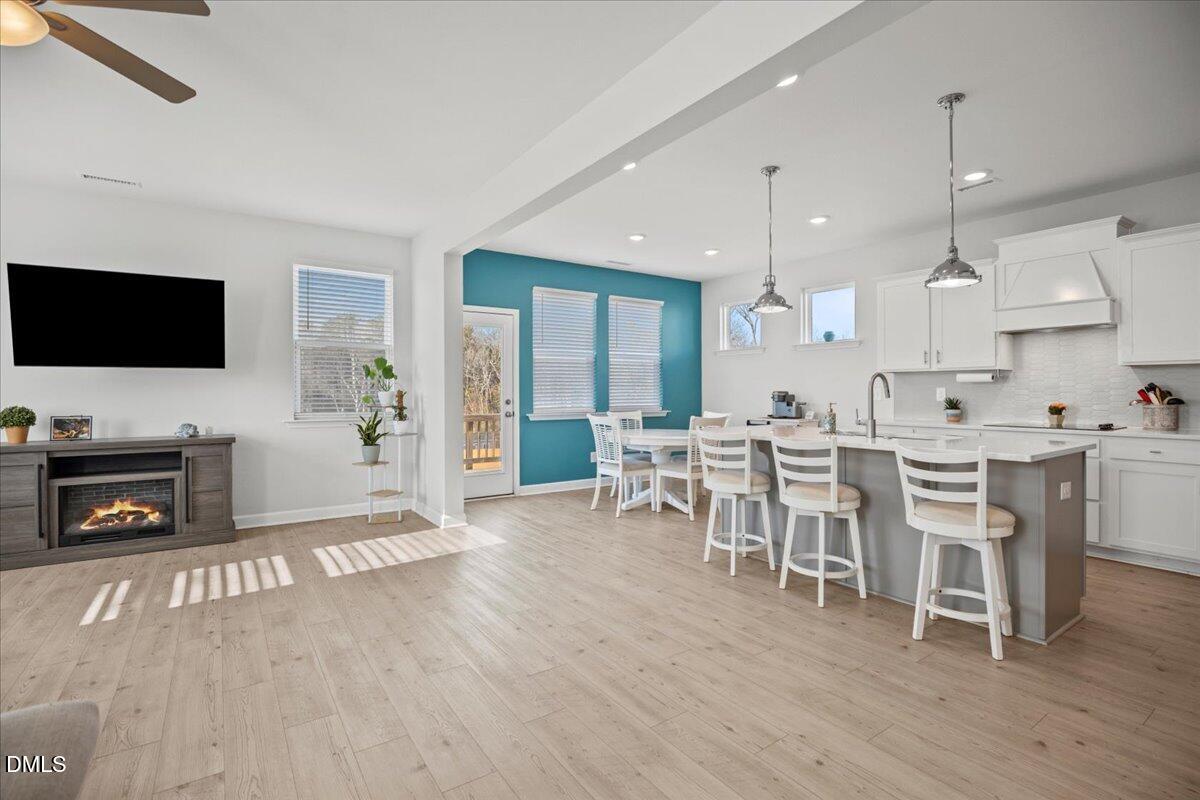 90 Rigsby Avenue Four Oaks, NC 27524 - Photo 4 of 20 KITCHEN/LIVING