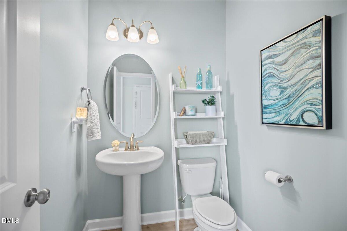 90 Rigsby Avenue Four Oaks, NC 27524 - Photo 6 of 20 HALF BATH