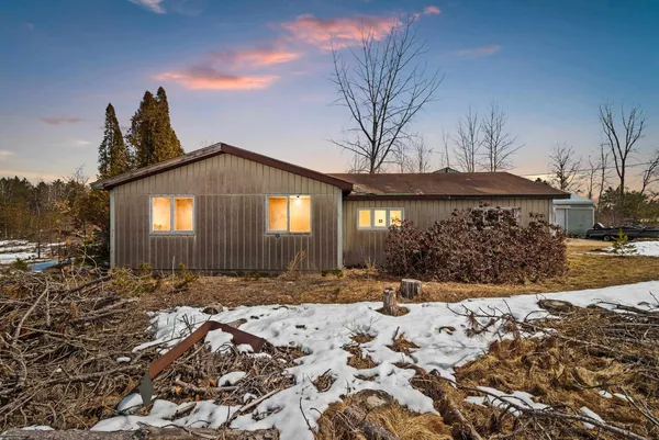 $99,900 | 1610 Kenny Drive, Crivitz, WI 54114