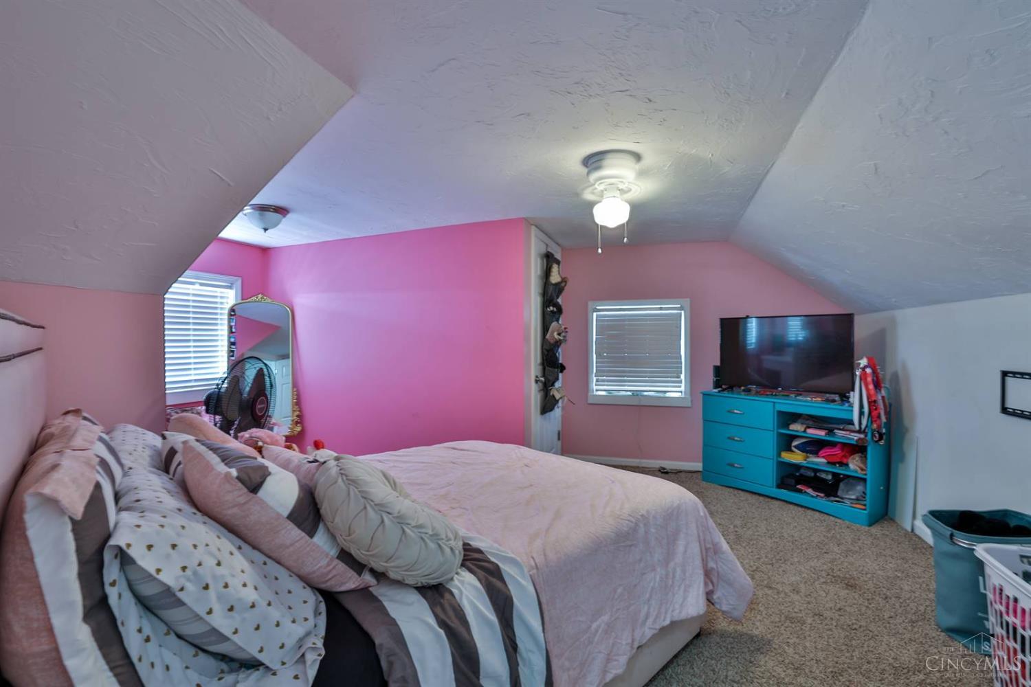 3318 Kleeman Road Cincinnati, OH 45211 - Photo 19 of 39
