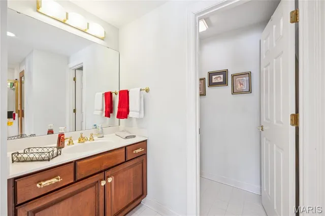 $1,115,000 | 19385 Deer Pointe Estates Drive, Wildwood, MO 63038